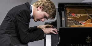35600 recital de jan lisieckialafondationlouisvuitton original