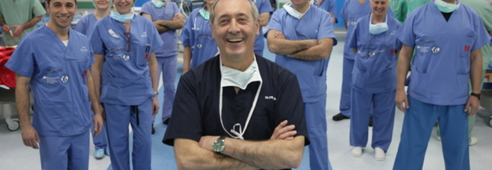 8475756 13103802 alessandro frigiola con team medici photo rocco toscani