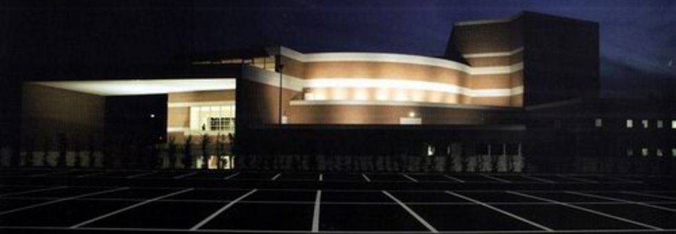 Il nuovo teatro di vicenza esterno striscia